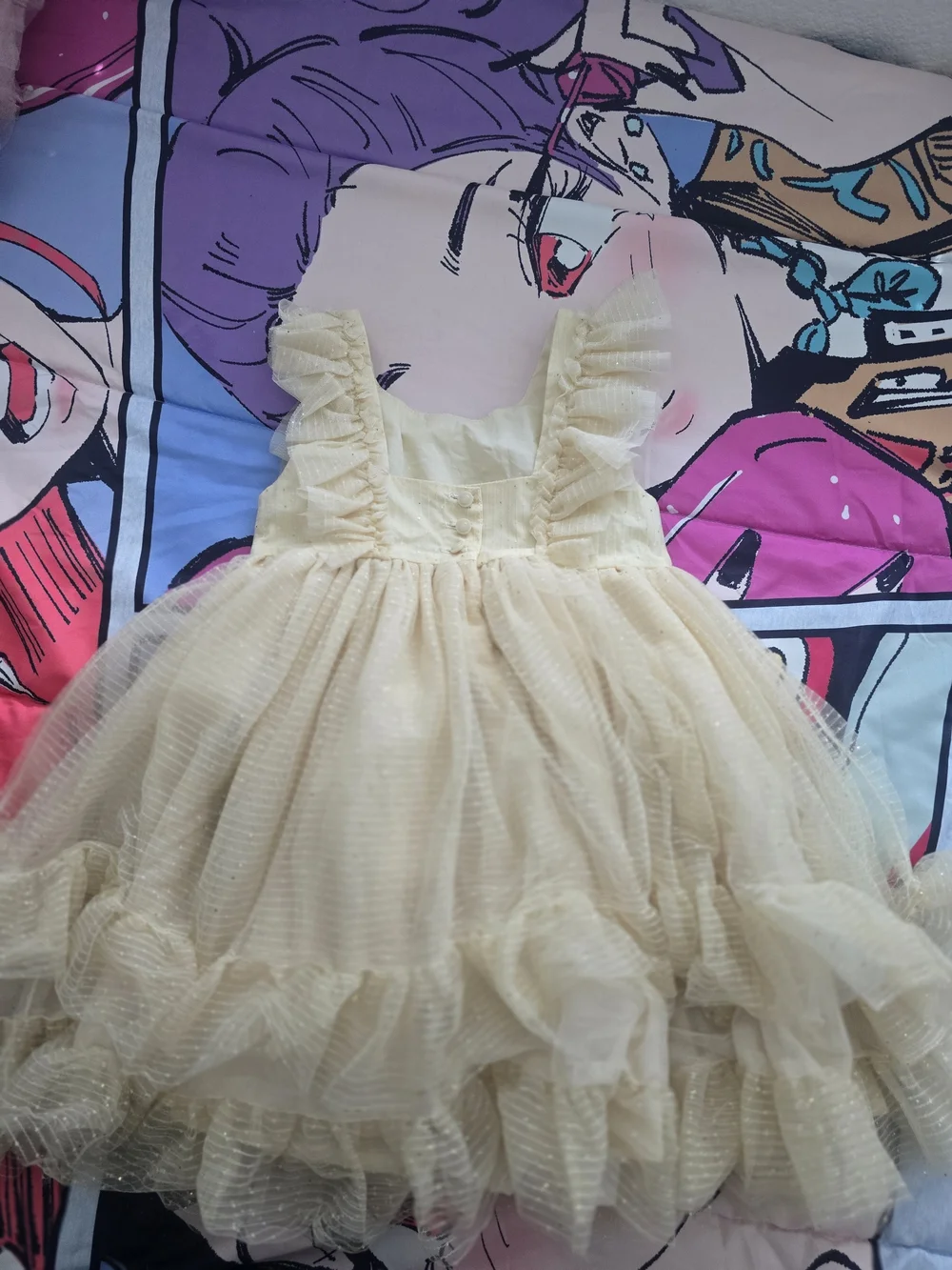Rachel Zoe soft cream